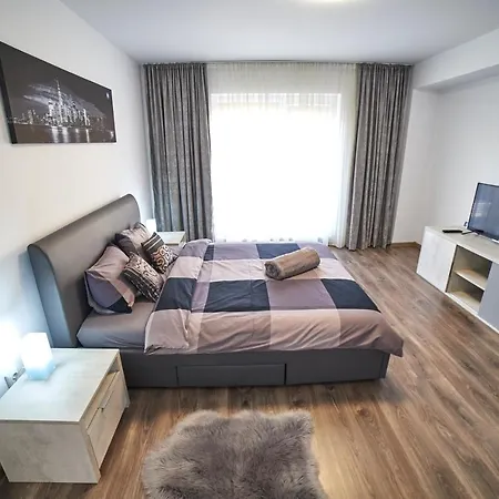 Grey House Апартаменти